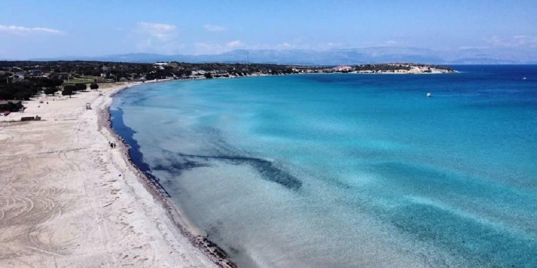 Ege’nin saklı mücevheri! İzmir’e 1 saatlik uzaklıkta: İnce kumlu, bakir mavi bir koy… 2